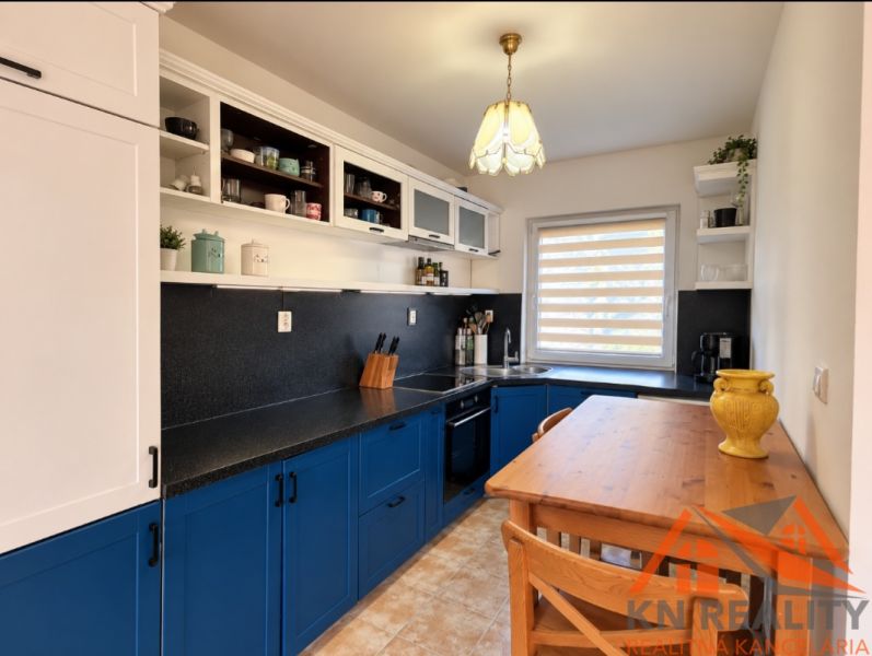 Screenshot_20261002_145245_ChatGPT.jpg